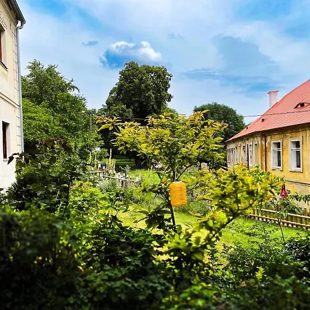 Borec, Apartment *