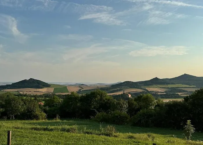 Borec, * Velemin
